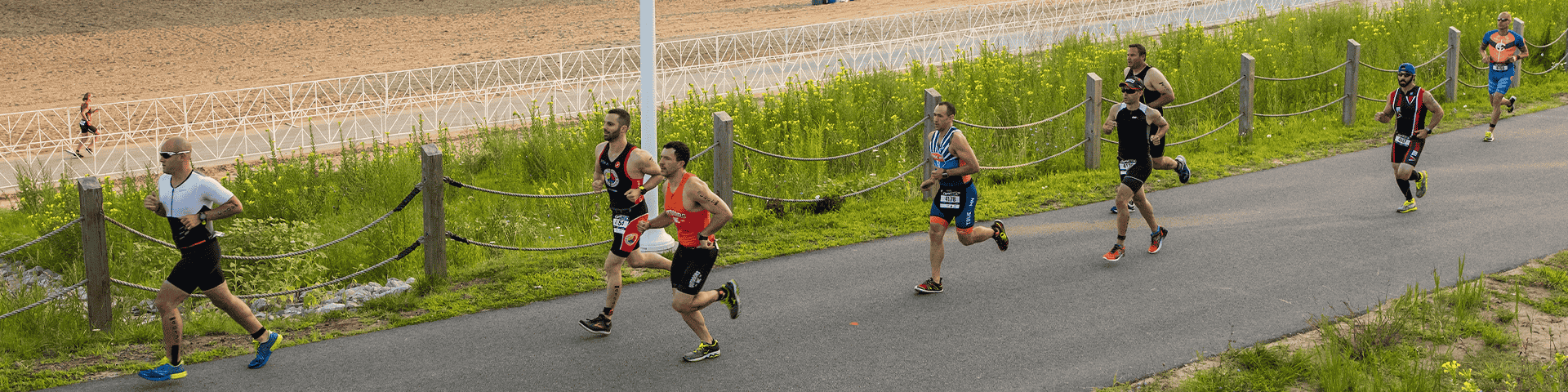 People running
