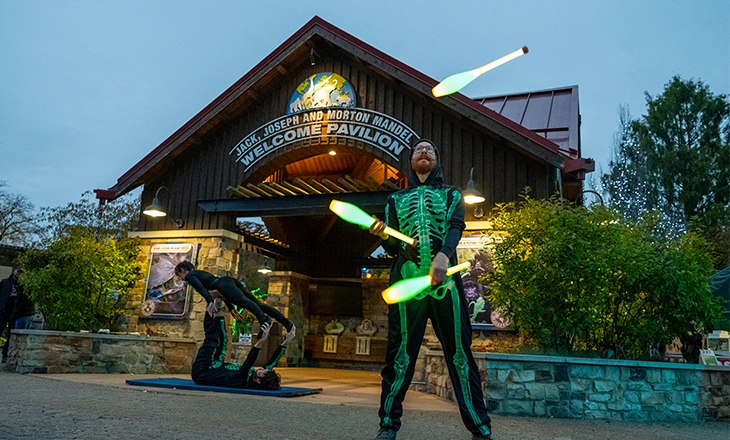 Howl-o-Ween-Bash_1