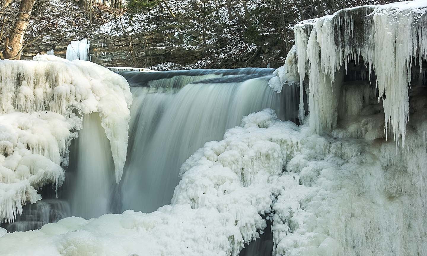 Frozen-Waterfall.jpg