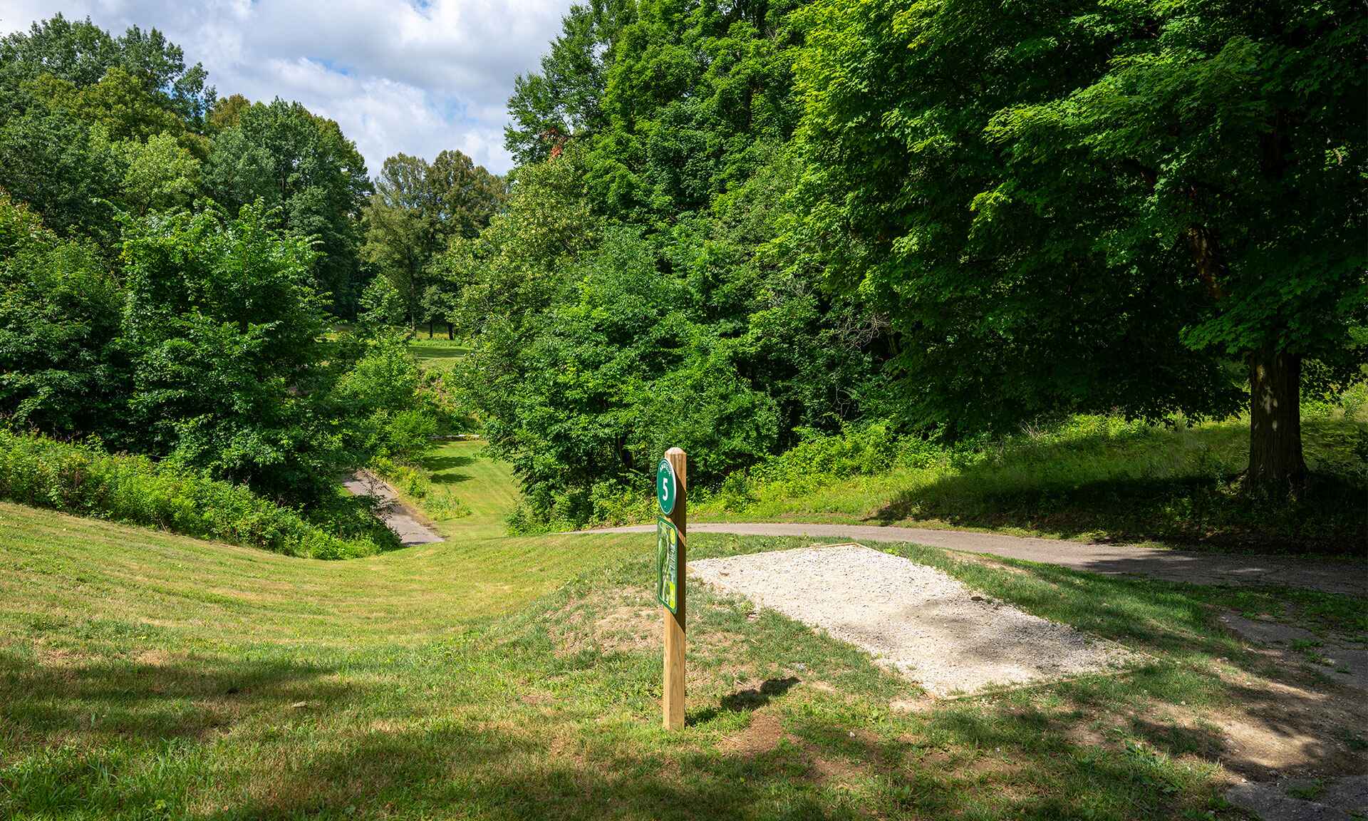 Astorhurst-Disc-Golf_hole-5.jpg