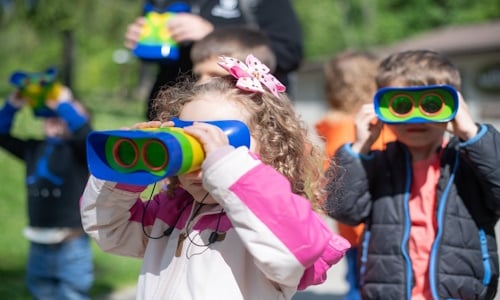 Kids-with-Binoculars.jpg