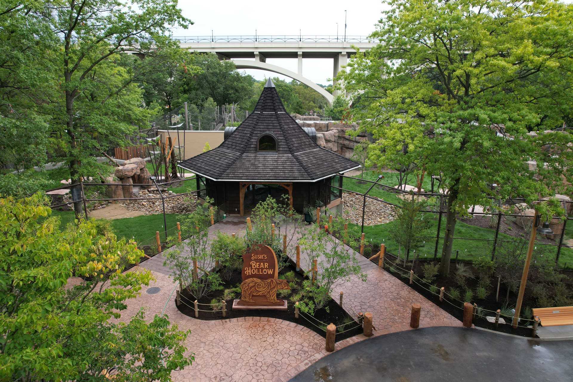Cleveland Metroparks Zoo Opens Transformative Susie’s Bear Hollow Habitat