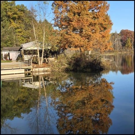 10-30-25_hinckley-lake-1.jpg 10-30-25_hinckley-lake-1.jpg