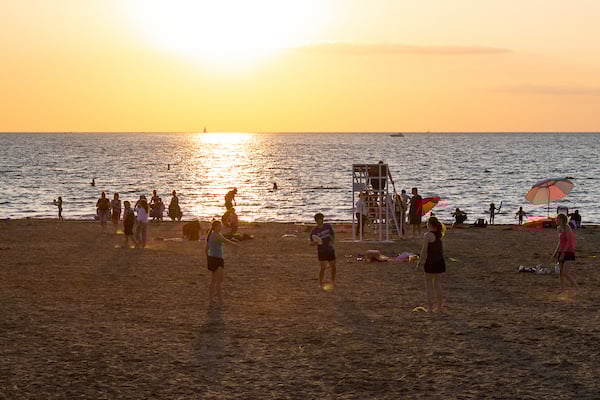Edgewater-Beach.jpg