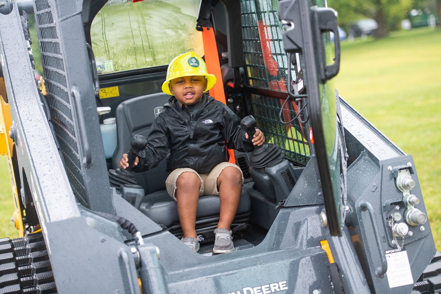 Cleveland Metroparks Announces 12th Annual Touch-a-Truck Presented by CrossCountry Mortgage