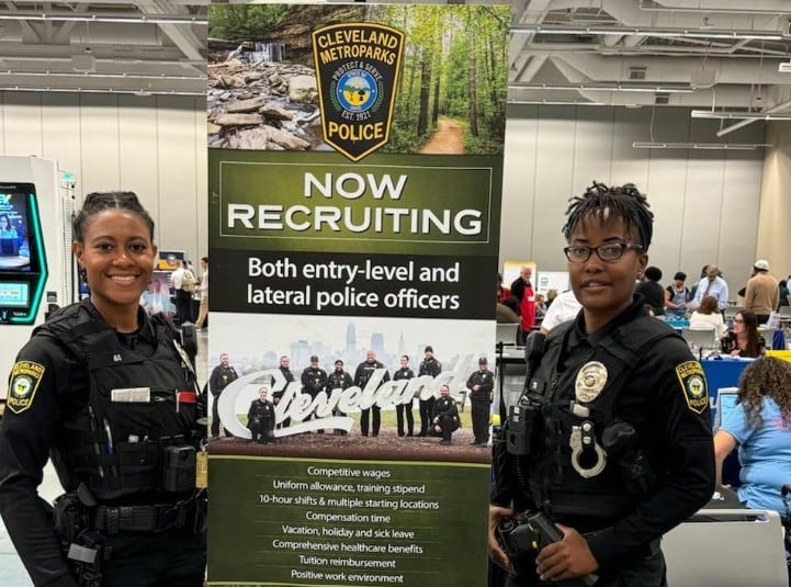 police_recruting.jpg